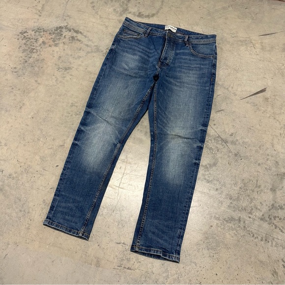 The Stronghold Selvedge Jeans Blue Relaxed Tapered Denim - Picture 2 of 11